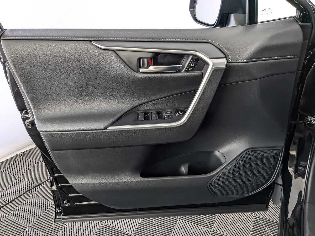 Toyota RAV4, 2022 Фото №15