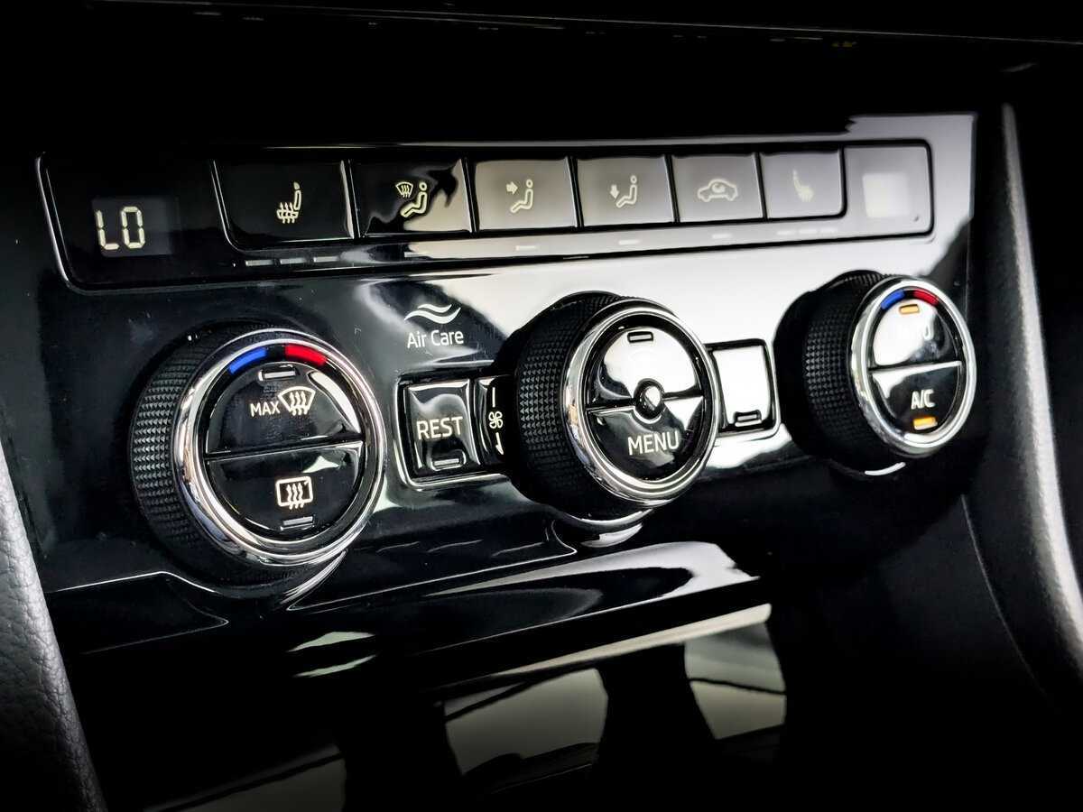 Skoda Superb, 2019 Фото №23