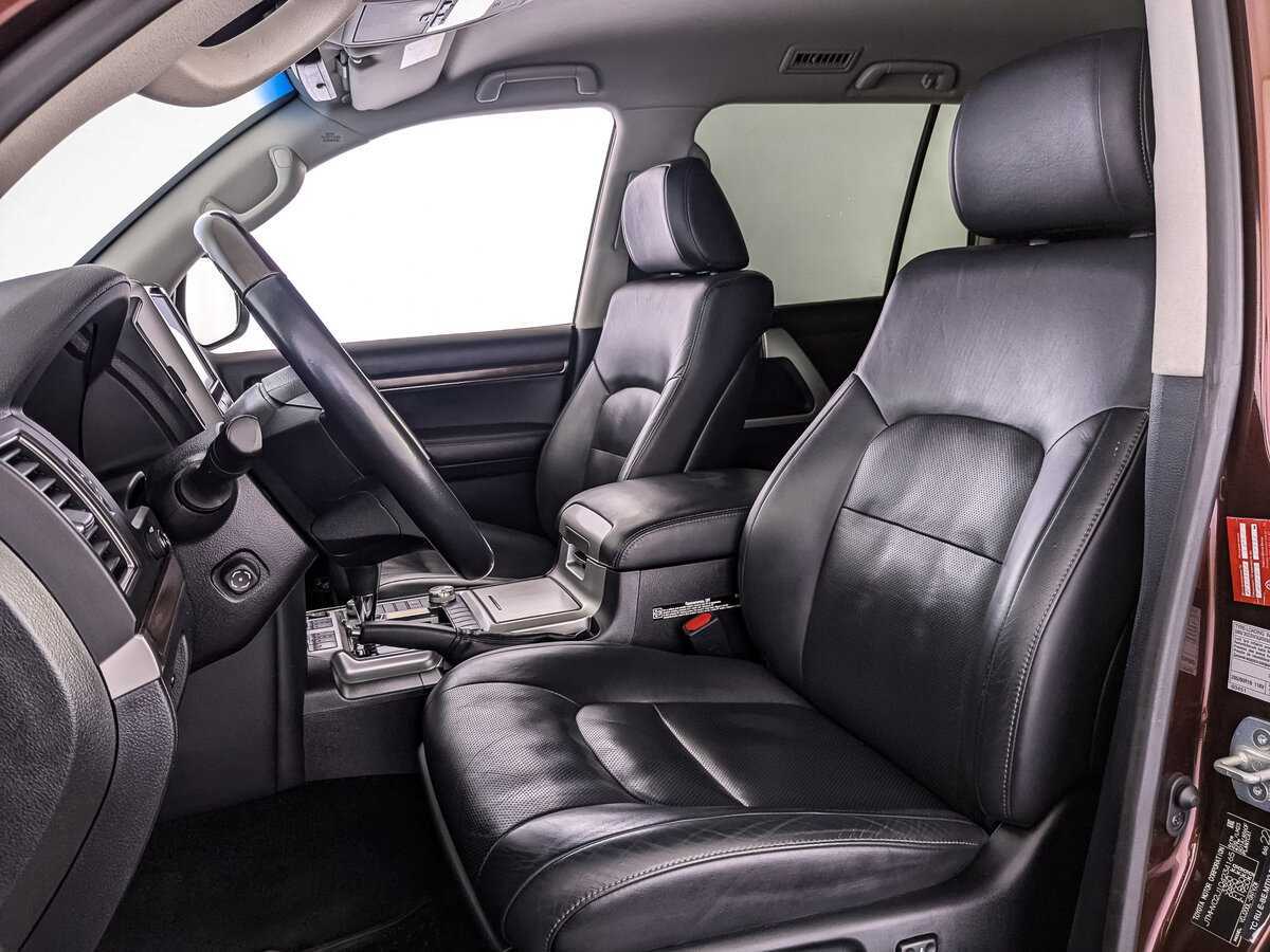 Toyota Land Cruiser, 2017 Фото №16