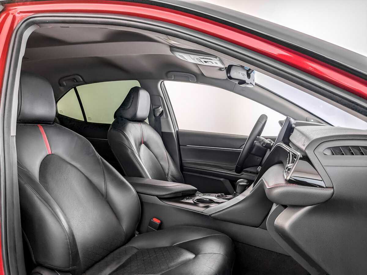Toyota Camry, 2021 Фото №19