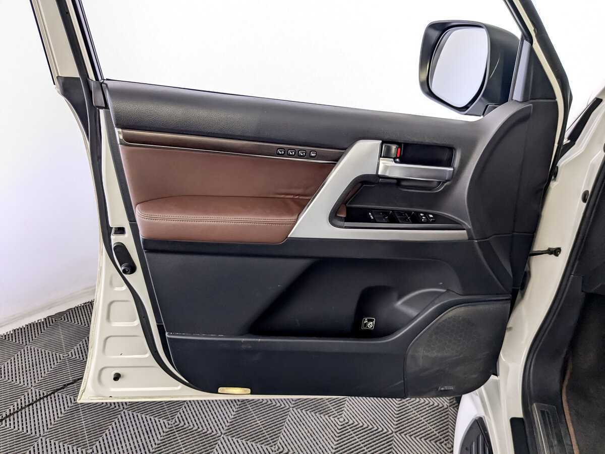 Toyota Land Cruiser, 2016 Фото №14