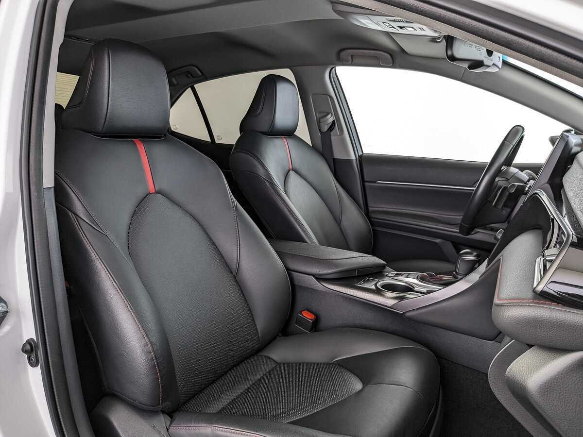 Toyota Camry, 2022 Фото №20
