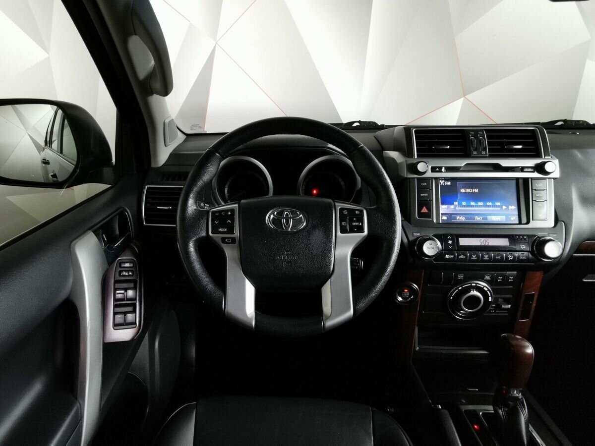 Toyota Land Cruiser Prado, 2017 Фото №15