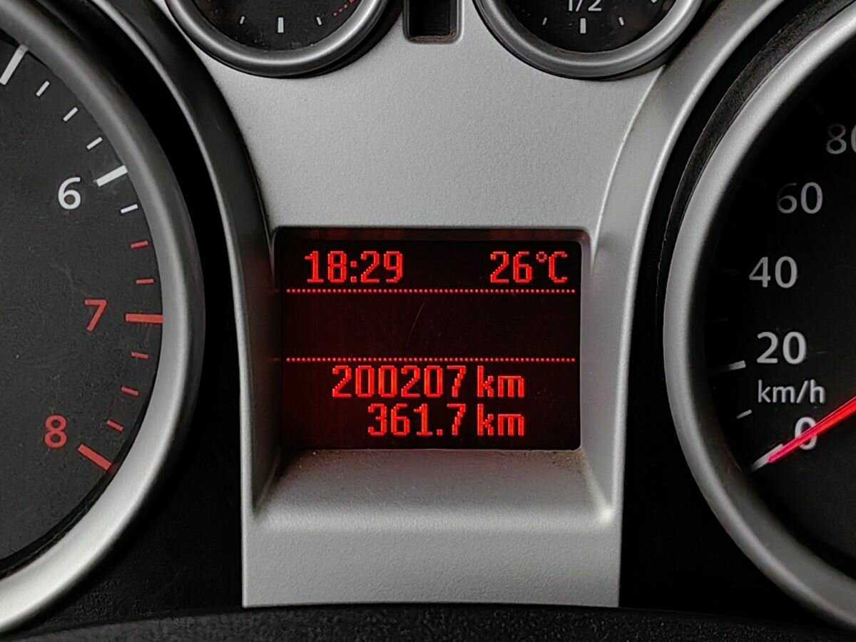 Ford Focus, 2010 Фото №14