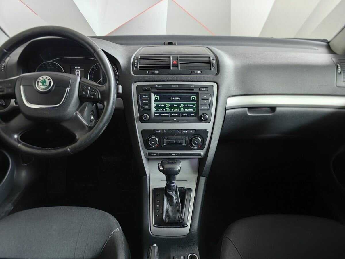 Skoda Octavia, 2010 Фото №11