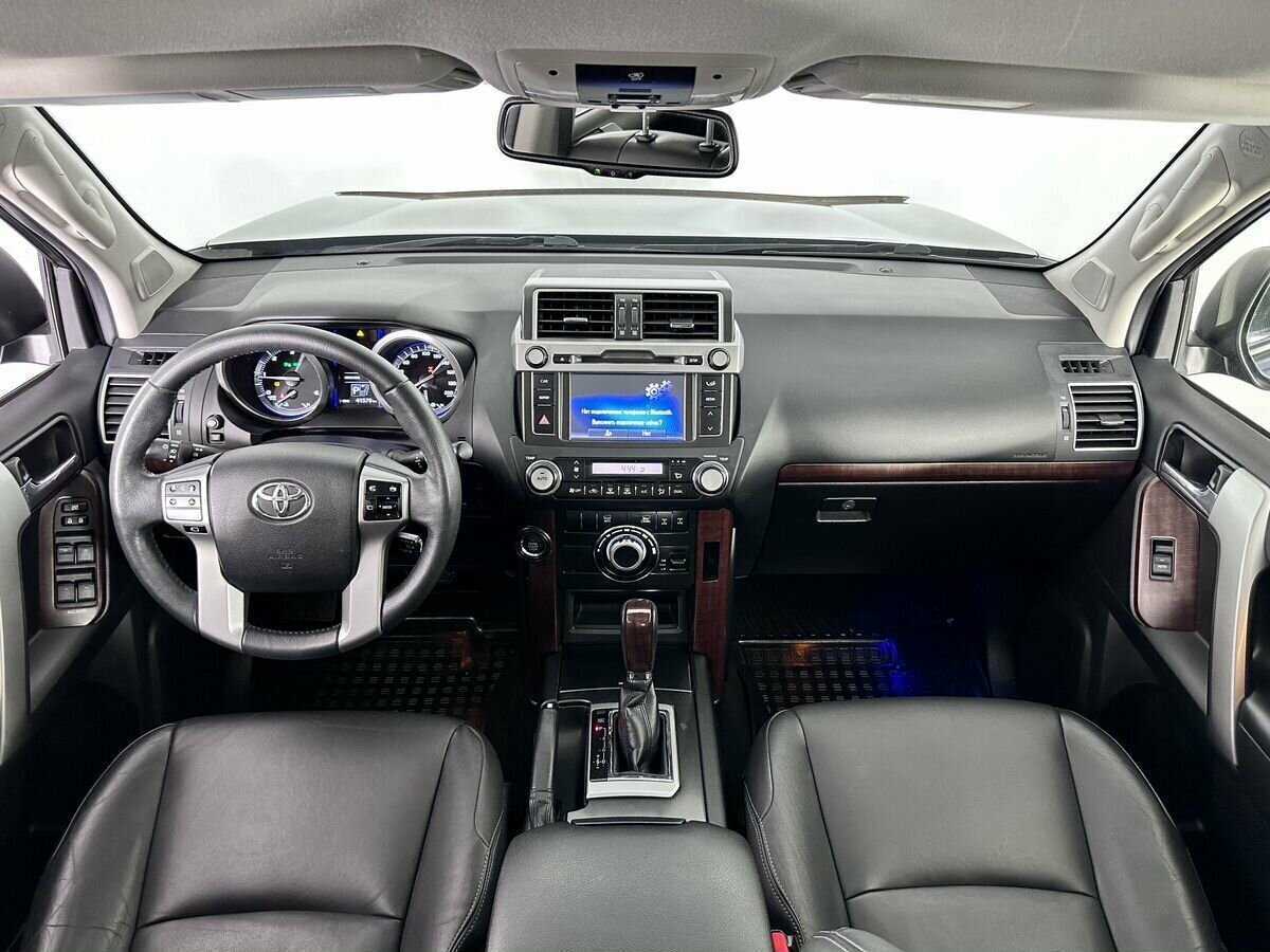 Toyota Land Cruiser Prado, 2017 Фото №9