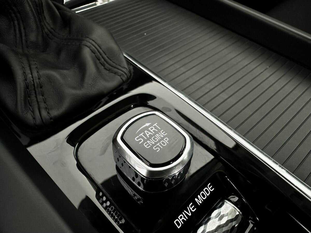 Volvo XC60, 2019 Фото №15