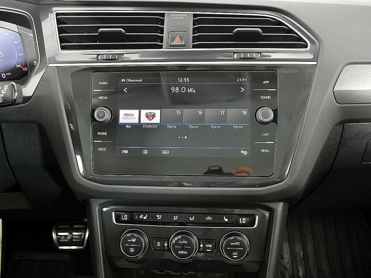 Volkswagen Tiguan, 2019 Фото №12