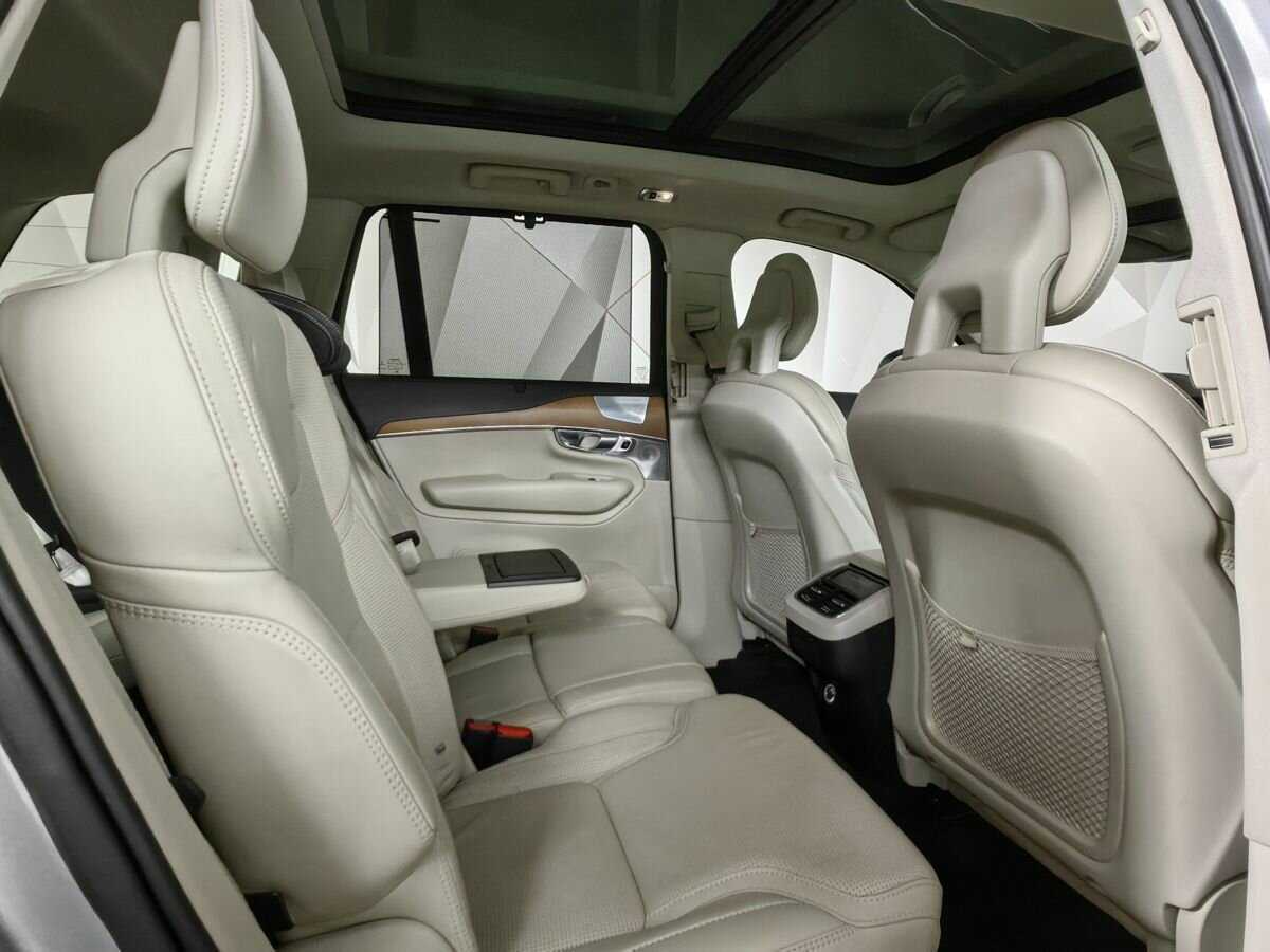 Volvo XC90, 2018 Фото №12