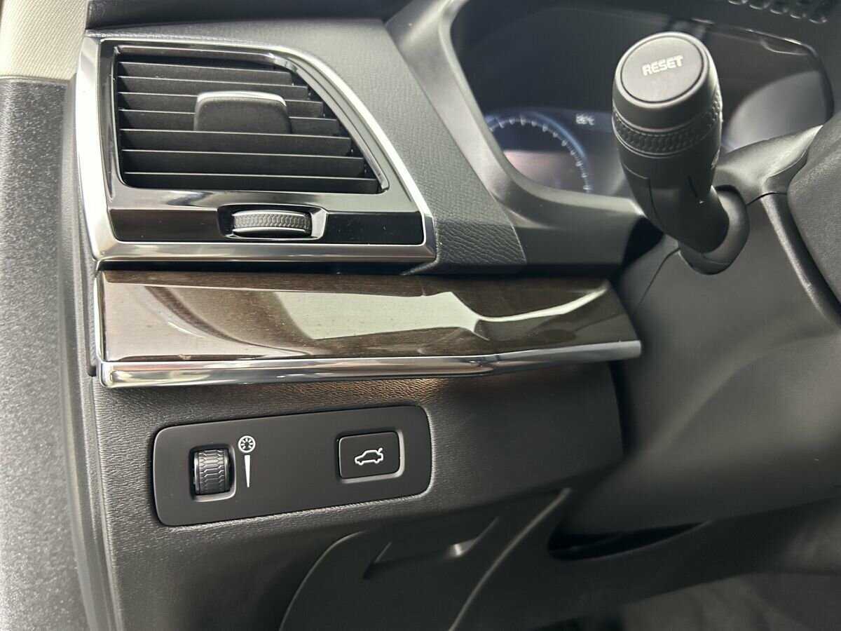 Volvo XC90, 2017 Фото №9
