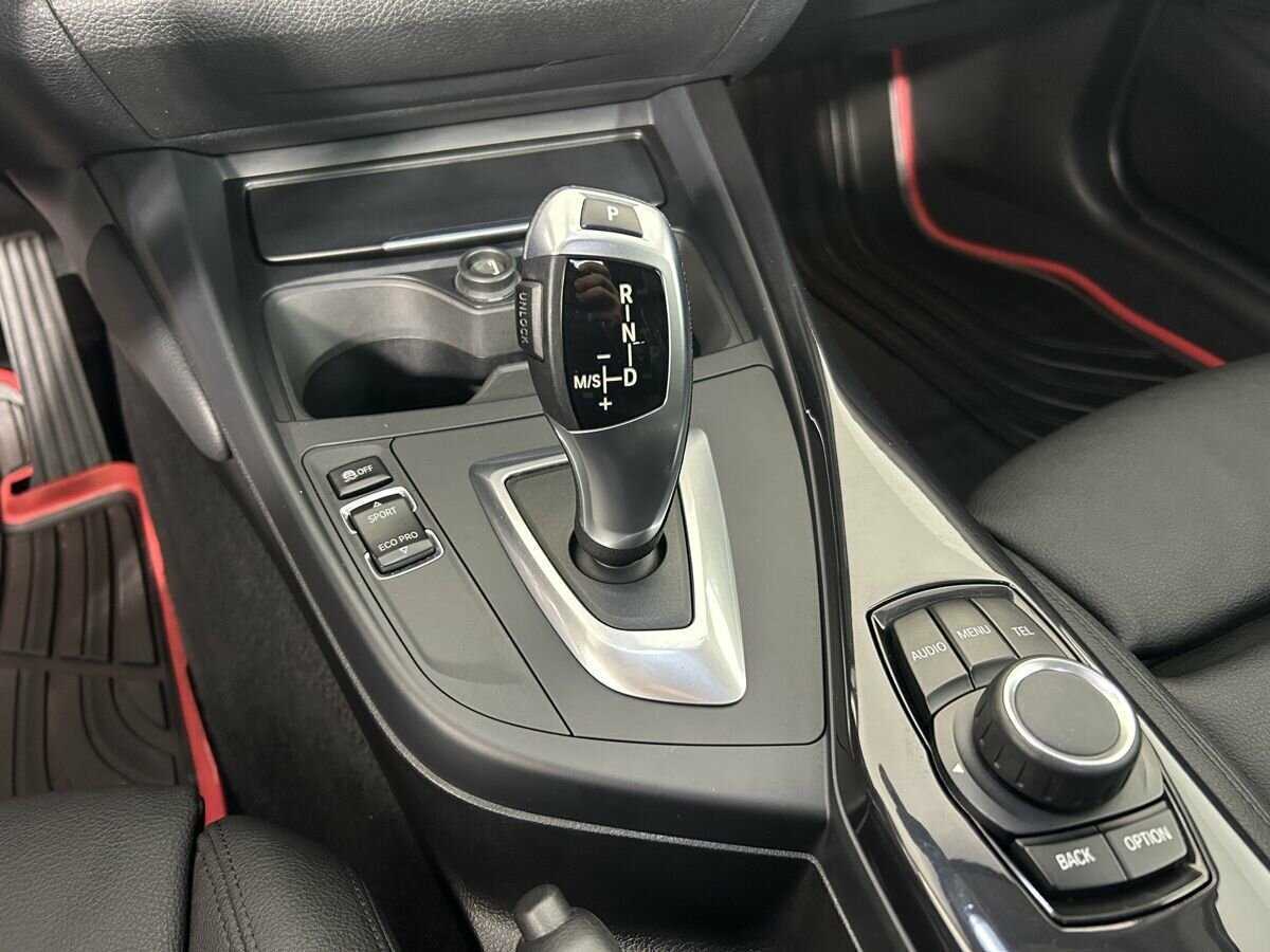 BMW 1 серии 118i, 2013 Фото №13