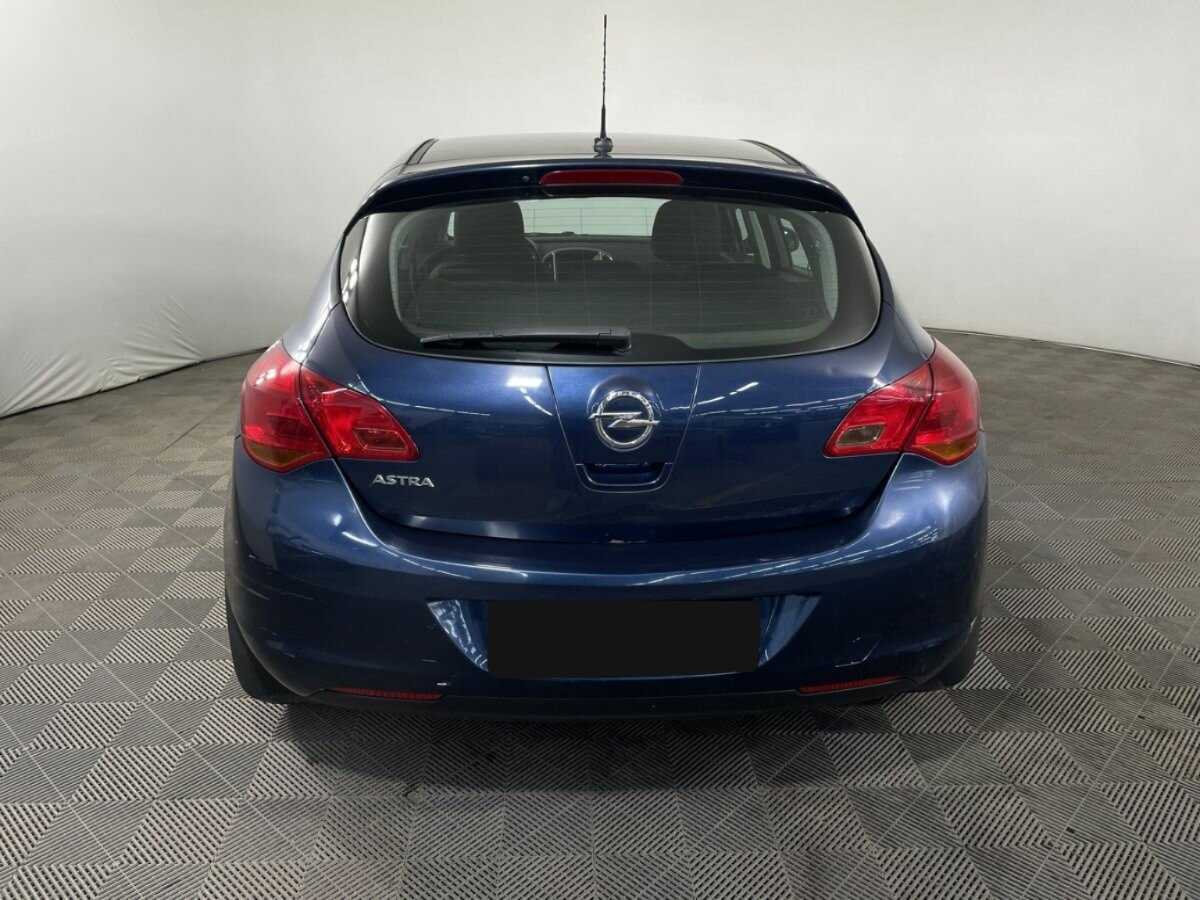 Opel Astra, 2010 - 137 598 км. | Фото №3
