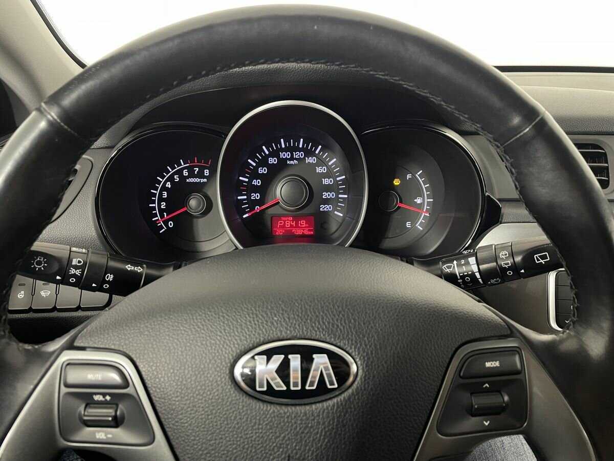 Kia Rio, 2017 Фото №11