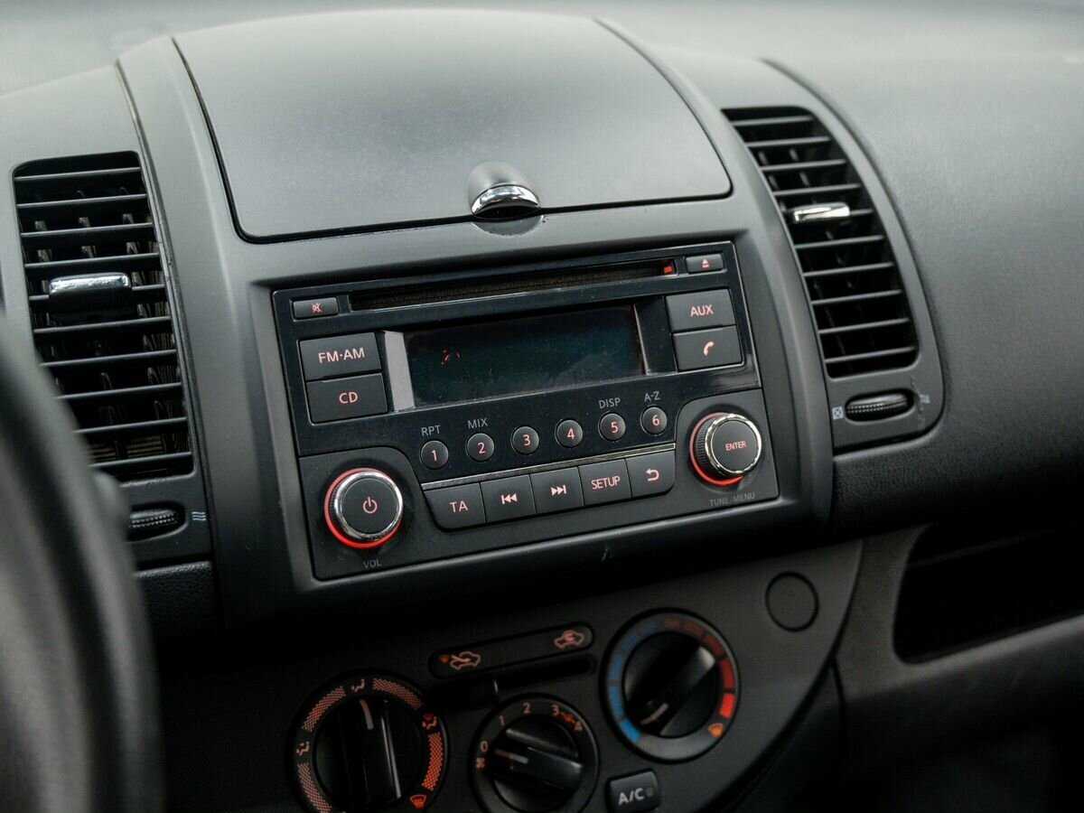 Nissan Note, 2011 Фото №20