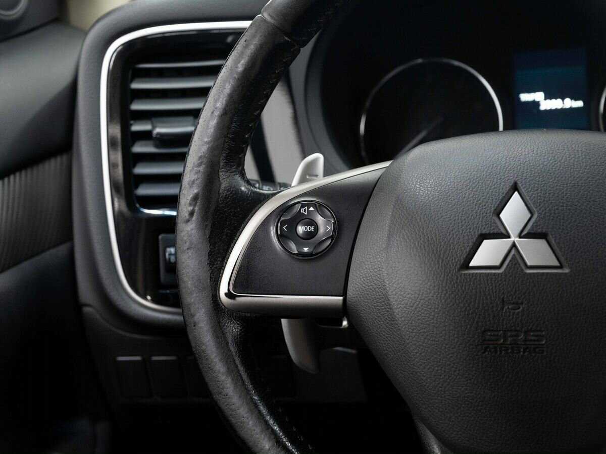 Mitsubishi Outlander, 2012 Фото №17