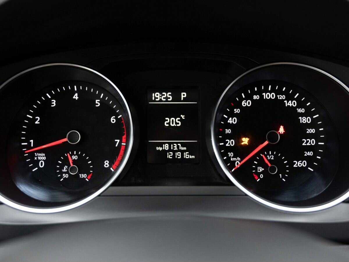 Volkswagen Jetta, 2015 Фото №14