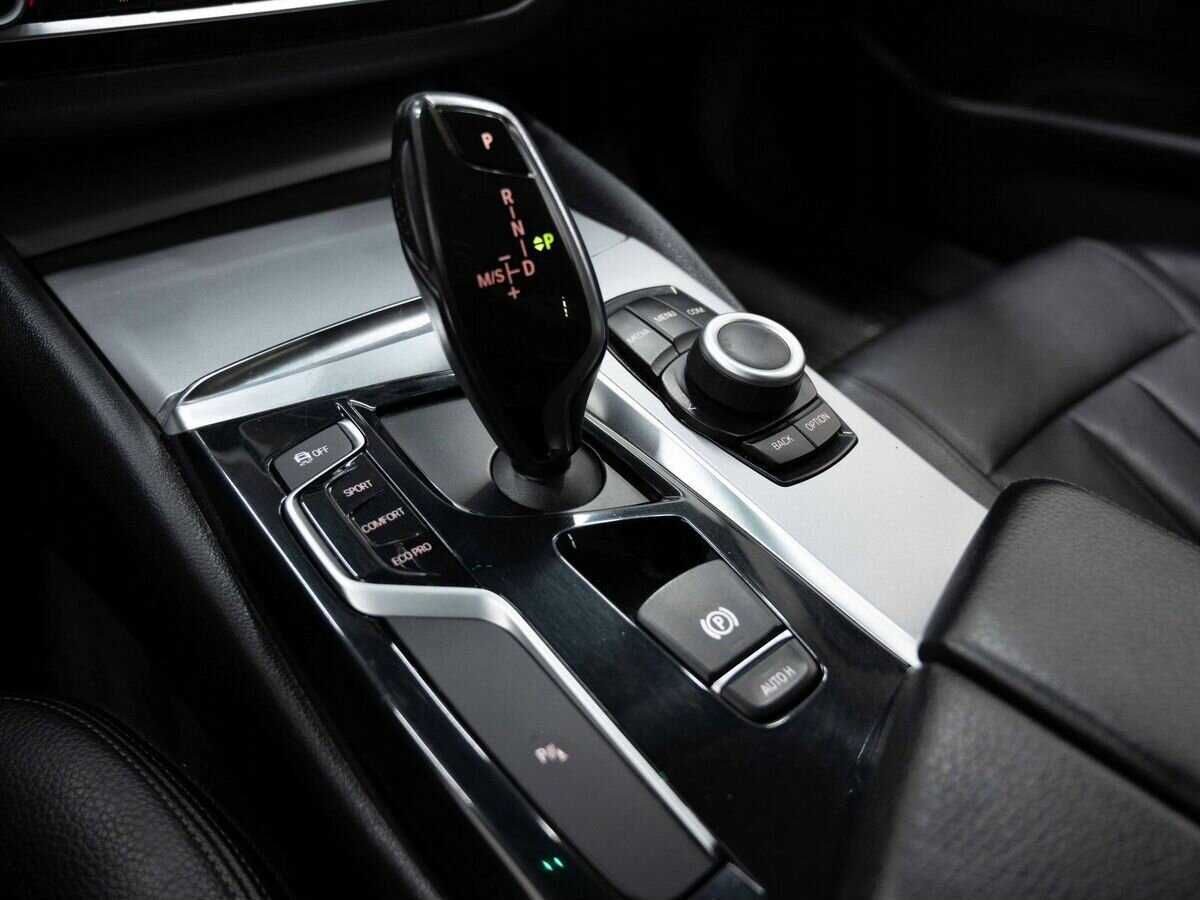 BMW 5 серии 520d, 2018 Фото №24