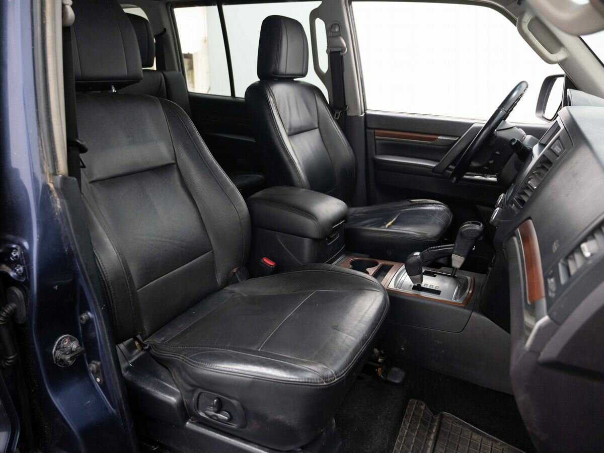 Mitsubishi Pajero, 2008 Фото №12