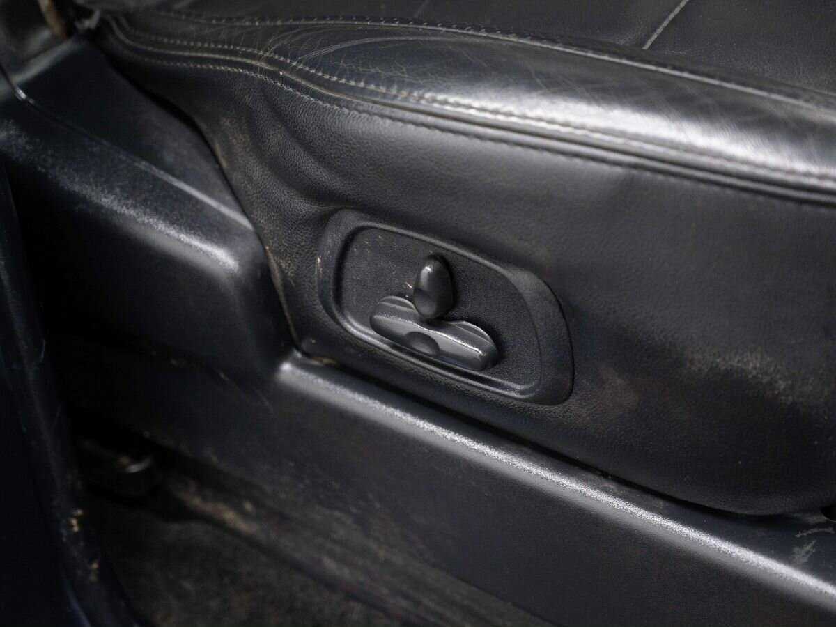 Mitsubishi Pajero, 2008 Фото №13