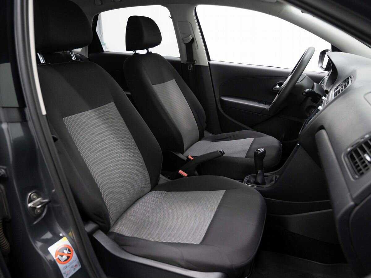 Volkswagen Polo, 2011 Фото №12