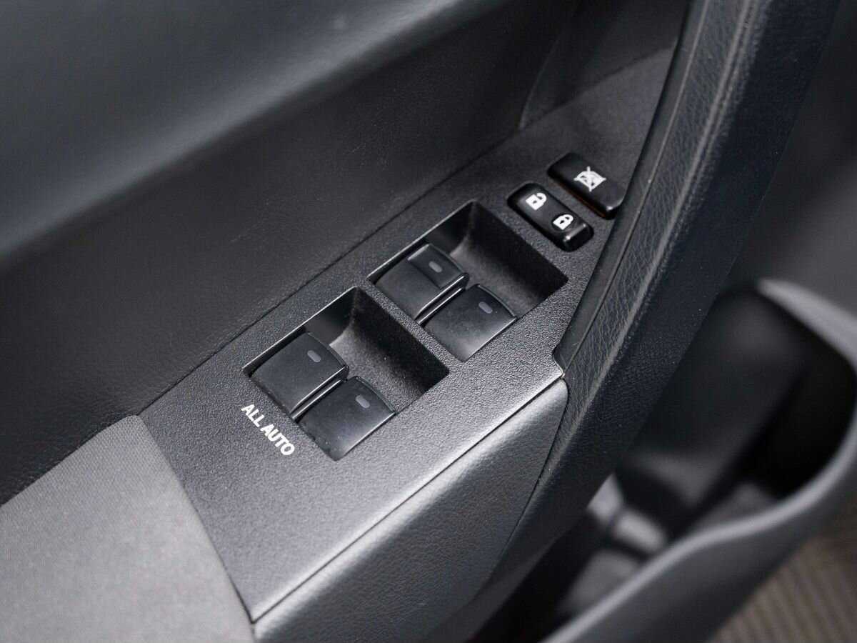 Toyota Corolla, 2017 Фото №17