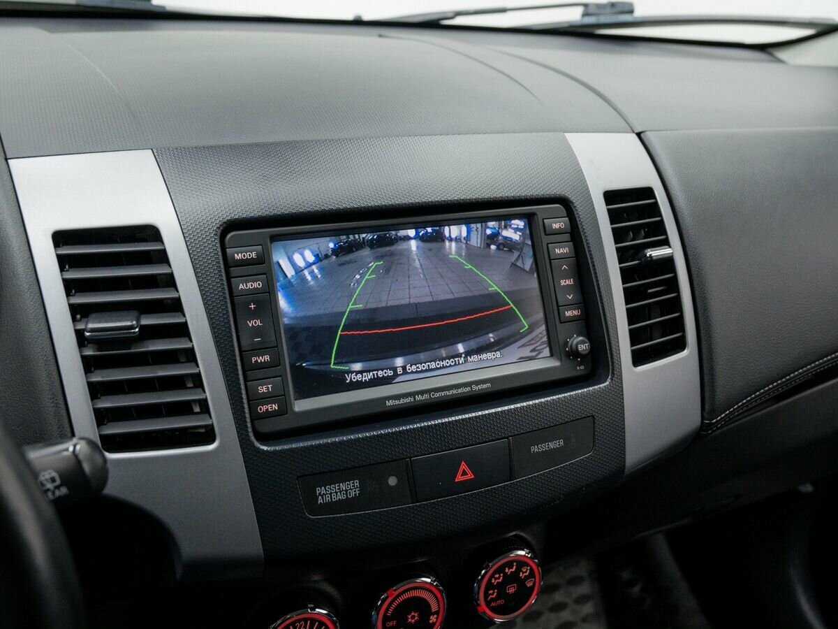 Mitsubishi Outlander, 2011 Фото №20