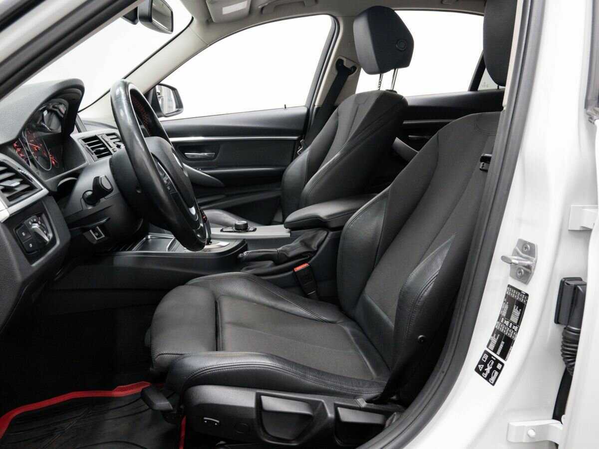 BMW 3 серии 320d xDrive, 2017 Фото №14