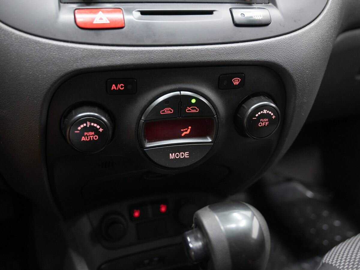 Kia Rio, 2011 Фото №18