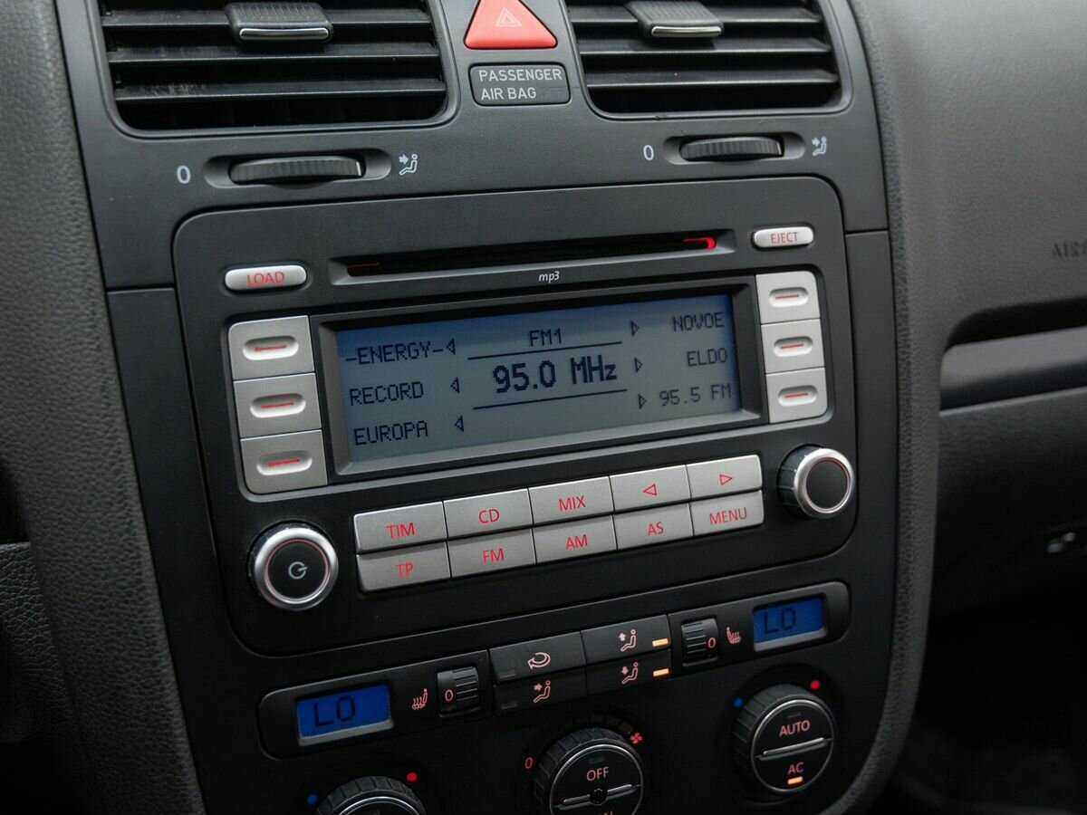 Volkswagen Golf, 2008 Фото №19