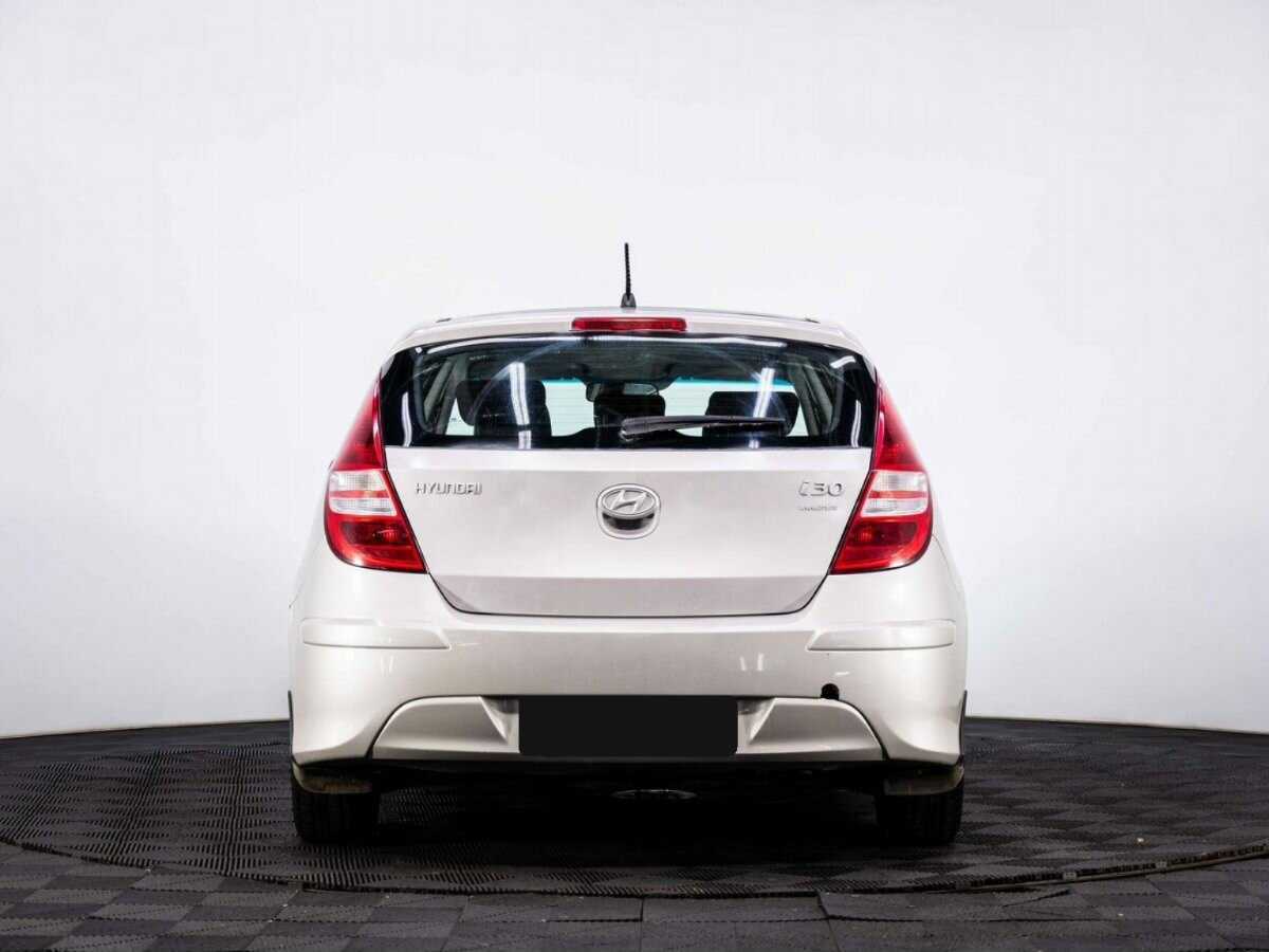 Hyundai i30, 2010 - 252 640 км. | Фото №5