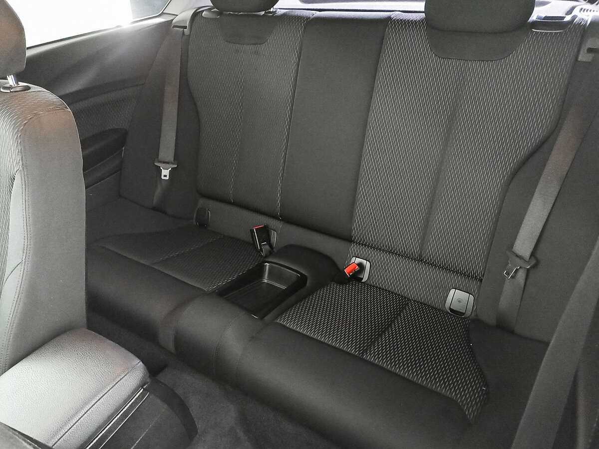 BMW 1 серии 116i, 2013 Фото №10