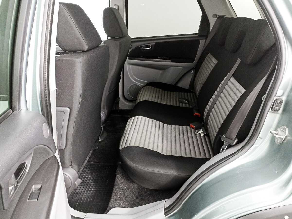 Suzuki SX4, 2013 Фото №8