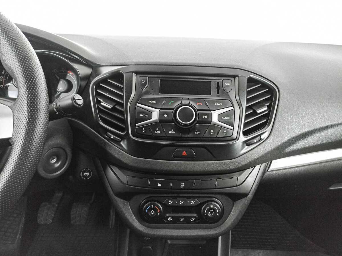 Lada (ВАЗ) Vesta, 2017 Фото №13