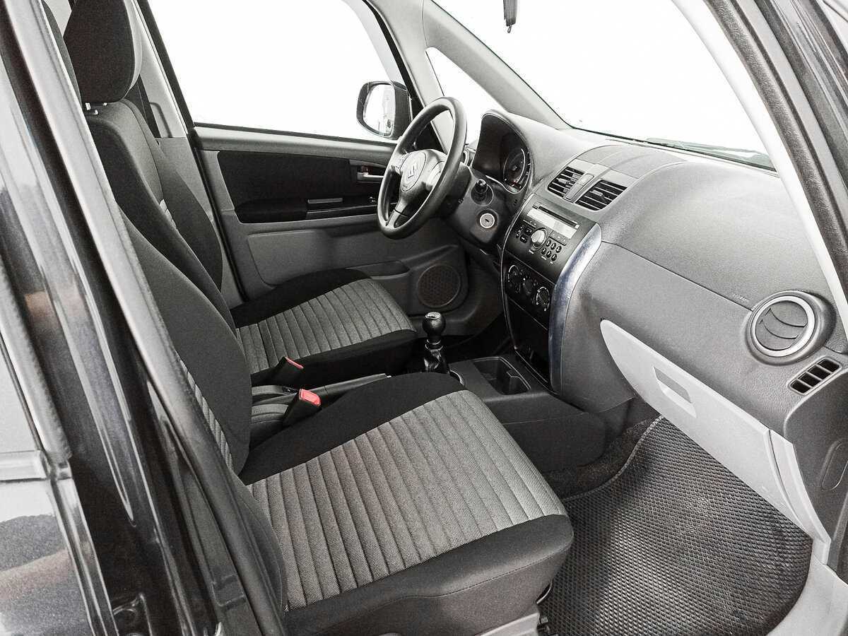 Suzuki SX4, 2011 Фото №9
