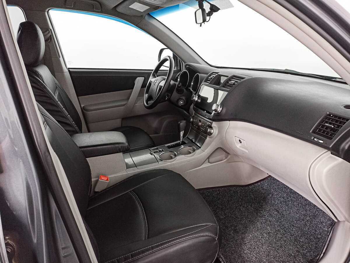 Toyota Highlander, 2011 Фото №9
