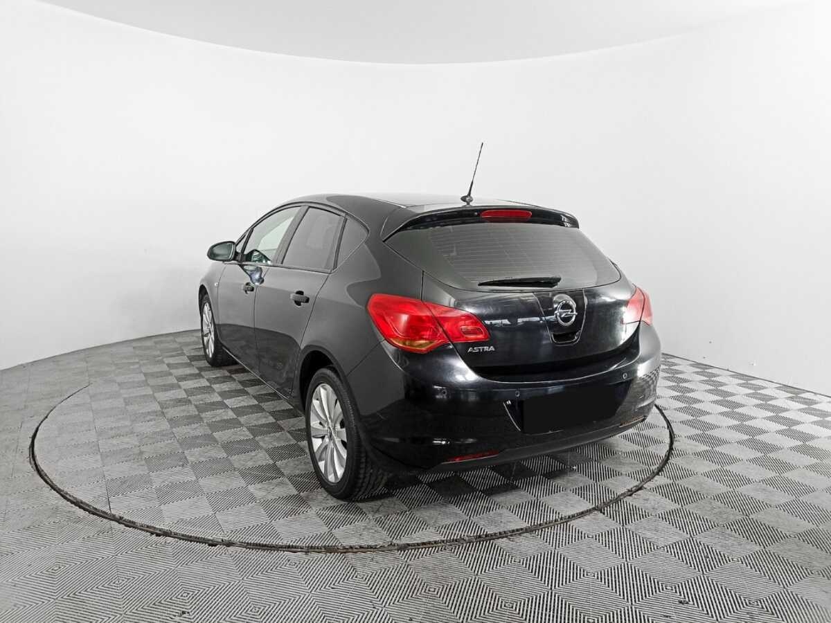 Opel Astra, 2011 - 140 202 км. | Фото №7