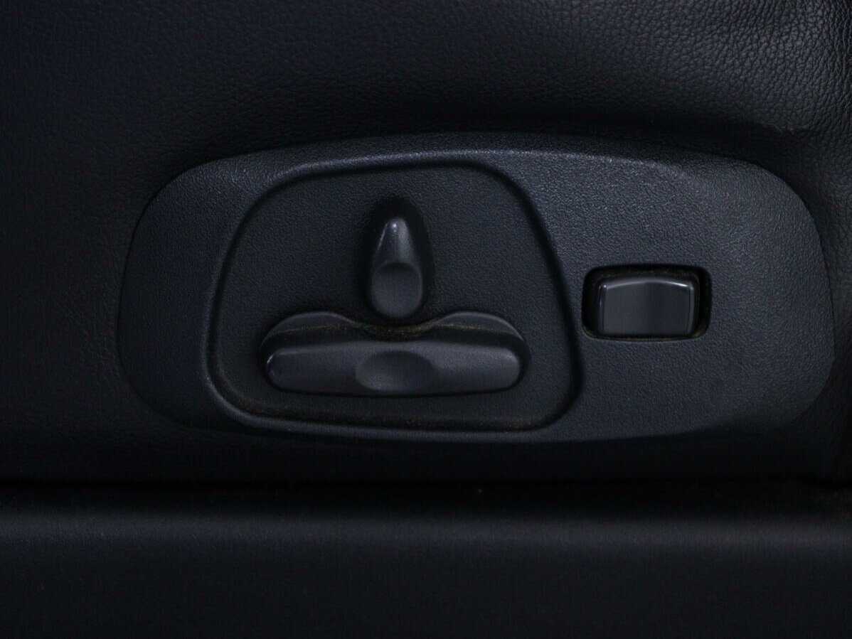 Mitsubishi Pajero, 2010 Фото №15