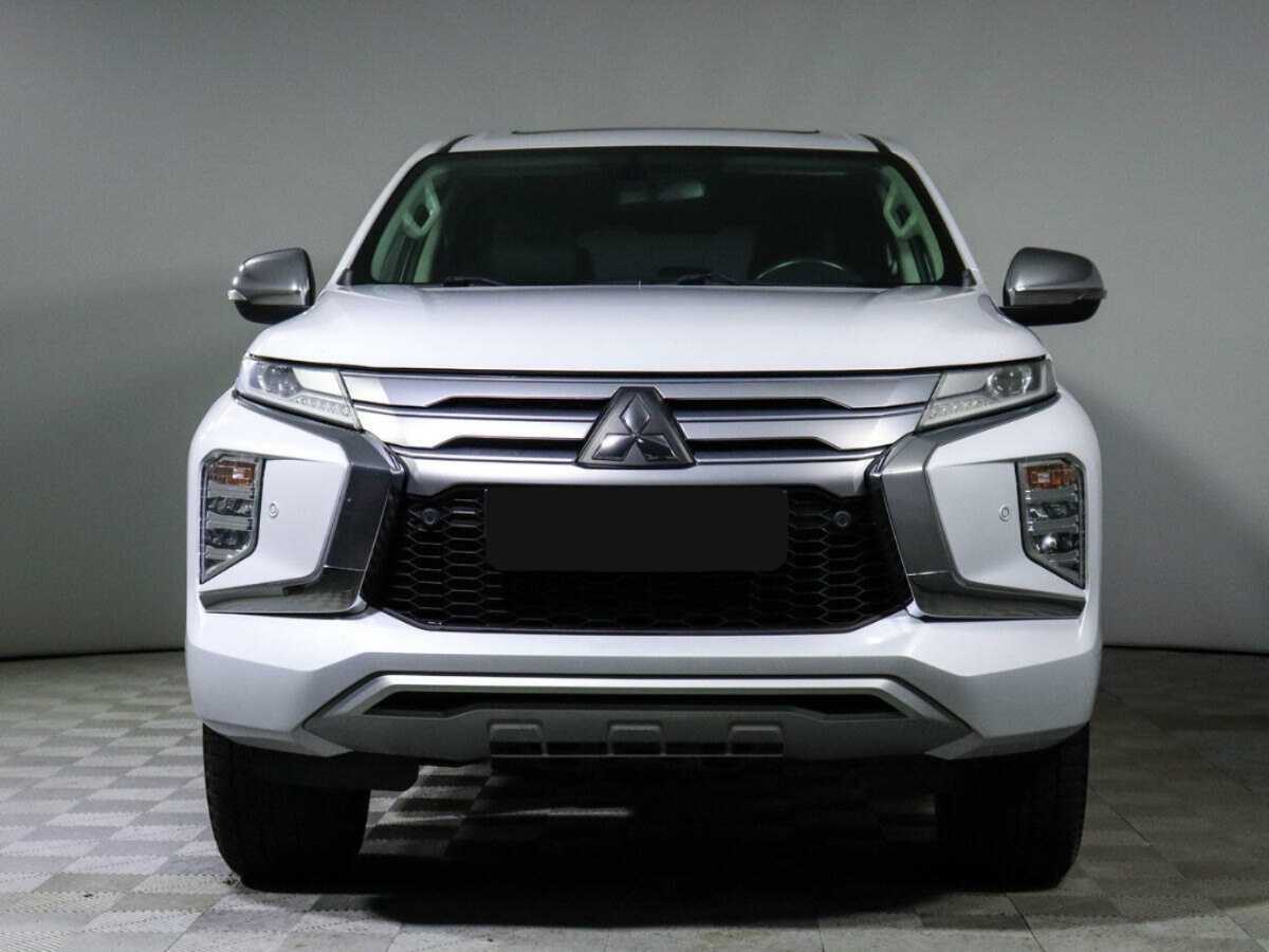 Mitsubishi Pajero Sport, 2020 - 76 133 км. | Фото №2