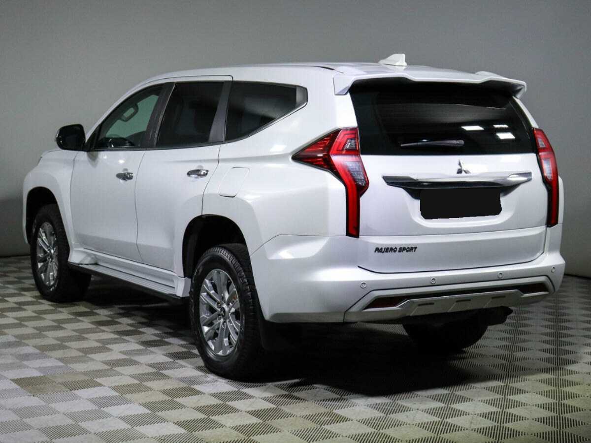 Mitsubishi Pajero Sport, 2020 - 76 133 км. | Фото №6
