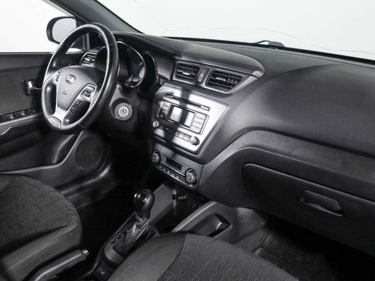 Kia Rio, 2016 Фото №8