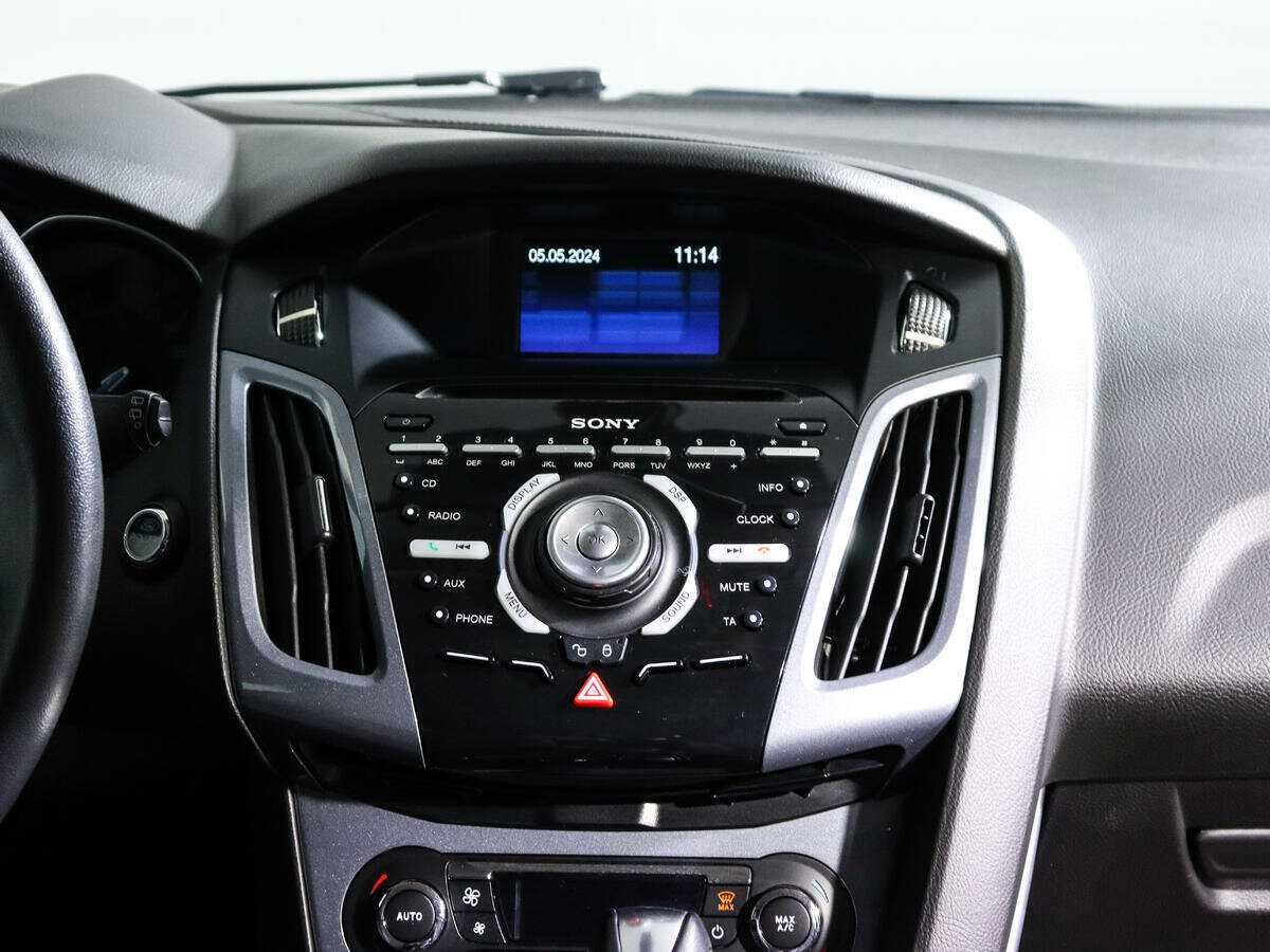 Ford Focus, 2011 Фото №13