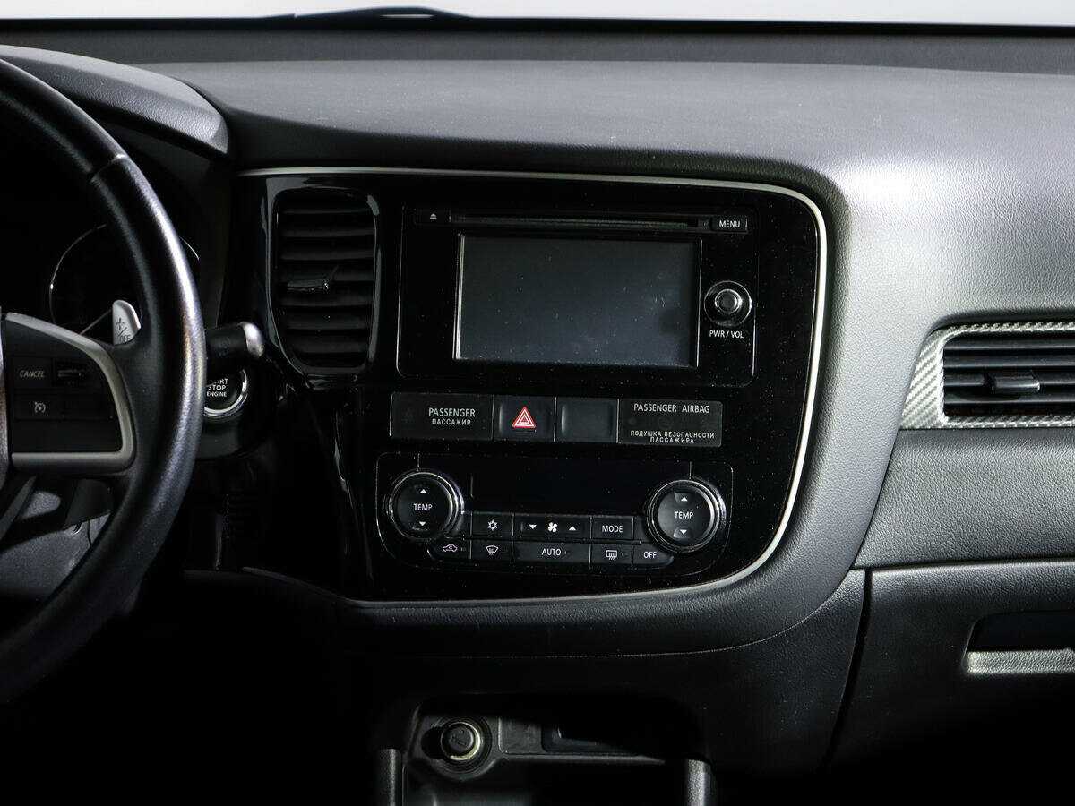 Mitsubishi Outlander, 2013 Фото №11