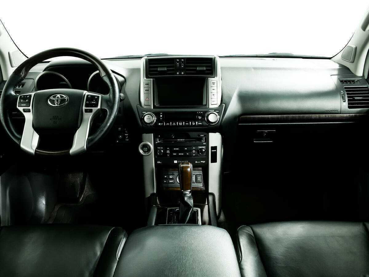 Toyota Land Cruiser Prado, 2011 Фото №11