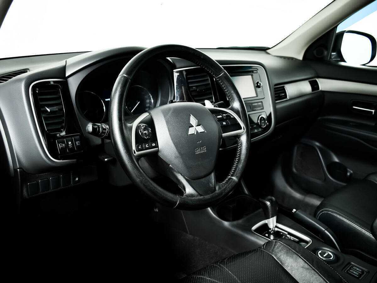 Mitsubishi Outlander, 2012 Фото №11