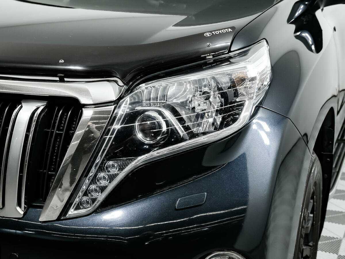 Toyota Land Cruiser Prado, 2015 Фото №15