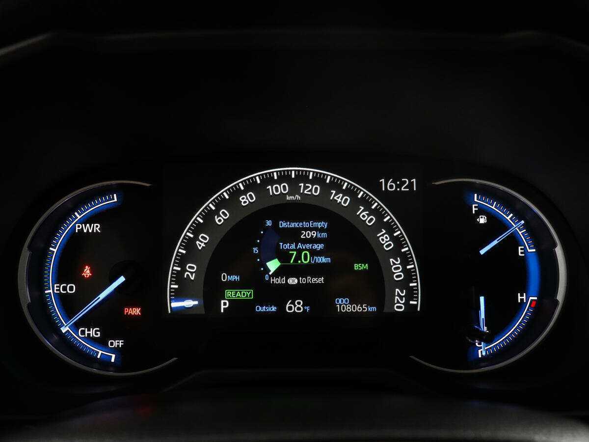 Toyota RAV4, 2019 Фото №11