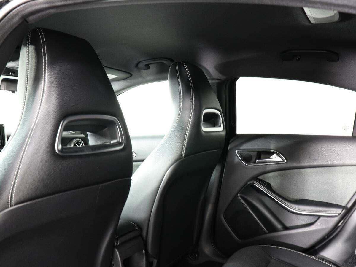 Mercedes-Benz A-Класс 180, 2013 Фото №12