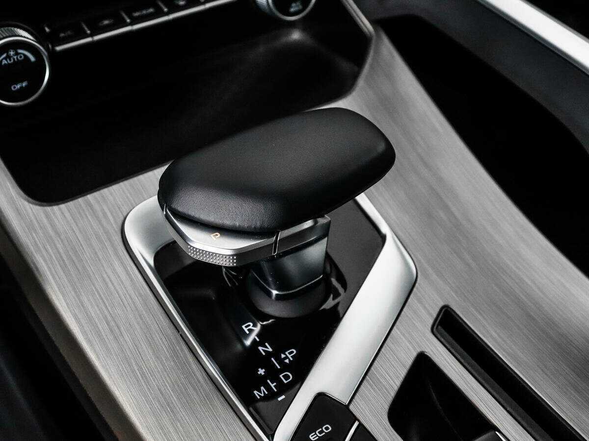 Geely Coolray, 2023 Фото №11