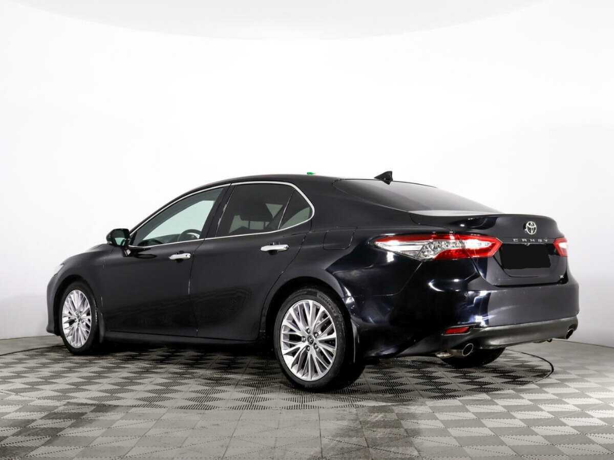 Toyota Camry, 2019 Фото №7