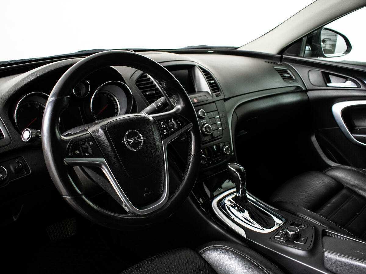 Opel Insignia, 2011 Фото №12